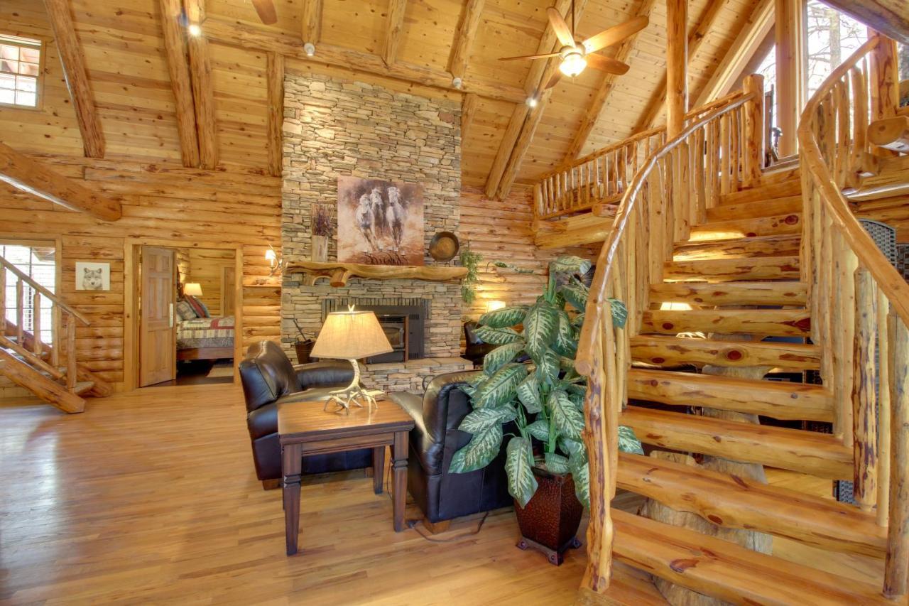 פיינטופ-לייקסייד Lakeside Cabin On 2 Acres With Fire Pit And Hot Tub! מראה חיצוני תמונה