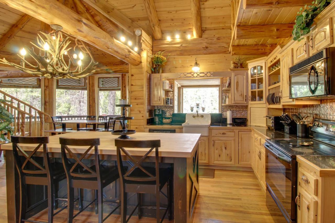 פיינטופ-לייקסייד Lakeside Cabin On 2 Acres With Fire Pit And Hot Tub! מראה חיצוני תמונה