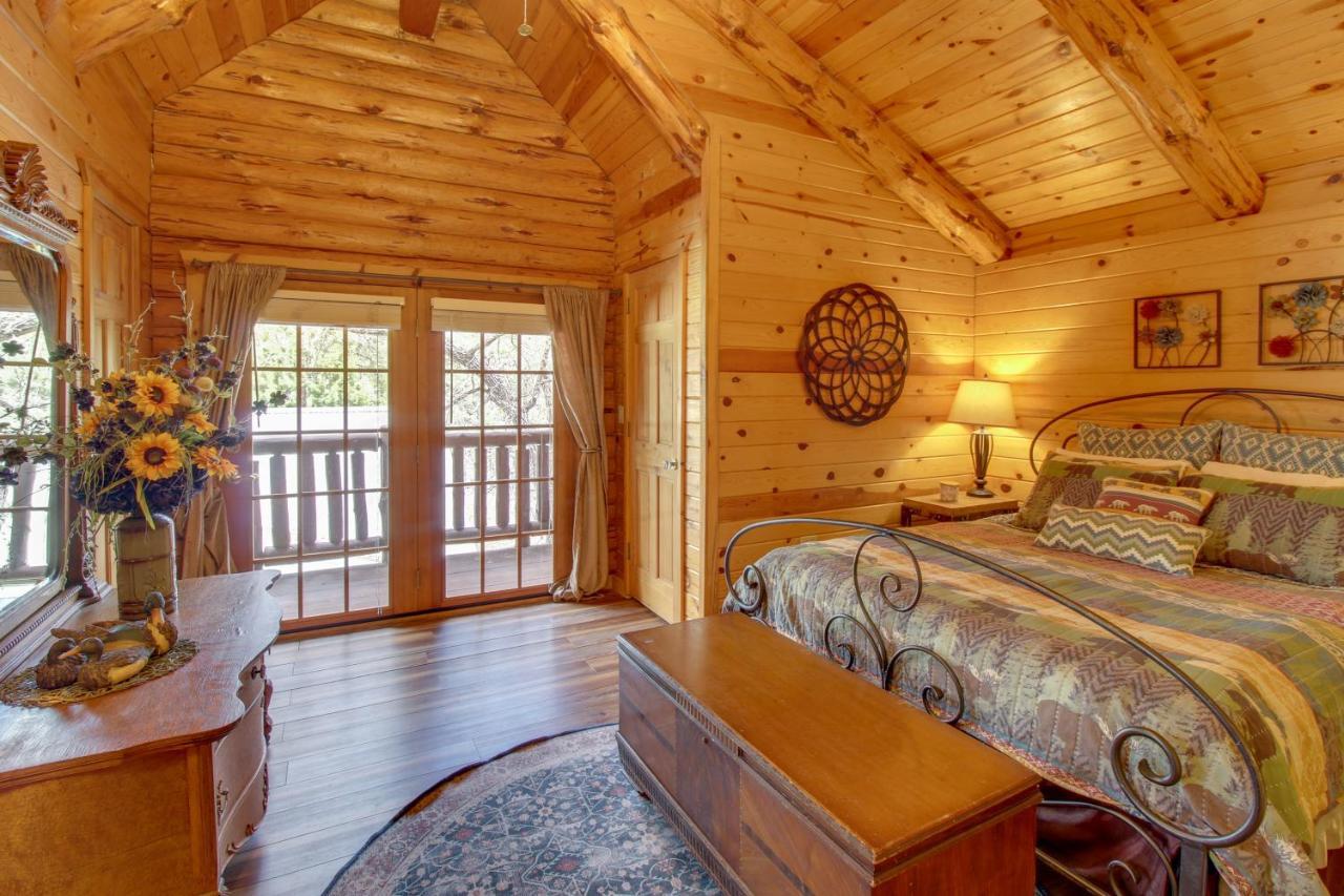 פיינטופ-לייקסייד Lakeside Cabin On 2 Acres With Fire Pit And Hot Tub! מראה חיצוני תמונה
